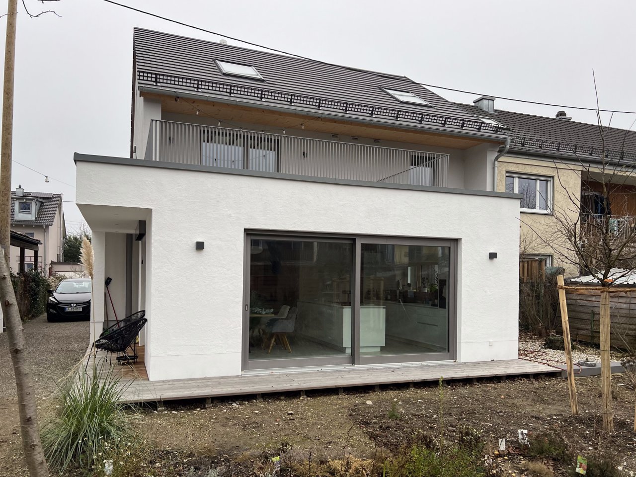 Reiheneck-Zweifamilienhaus